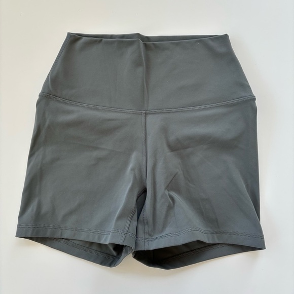 CRZ Yoga Women's Sage Green Gray YOGA Set Tank Biker Shorts LOT OF TWO Size XS - Picture 6 of 10